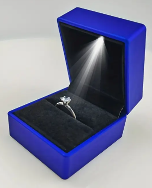 Led Illuminated ring box, Various colors.