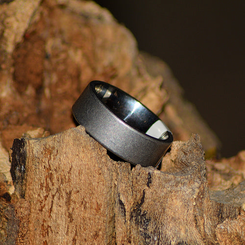 Brushed Titanium